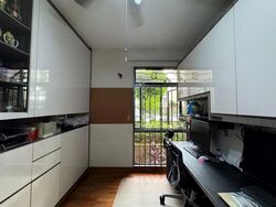 Seletaris (D27), Condominium #634717991